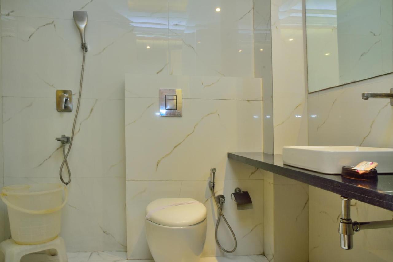 Aman Continental - 2Mins From Railway Station And 5 Mins From Metro Ξενοδοχείο Νέο Δελχί Εξωτερικό φωτογραφία