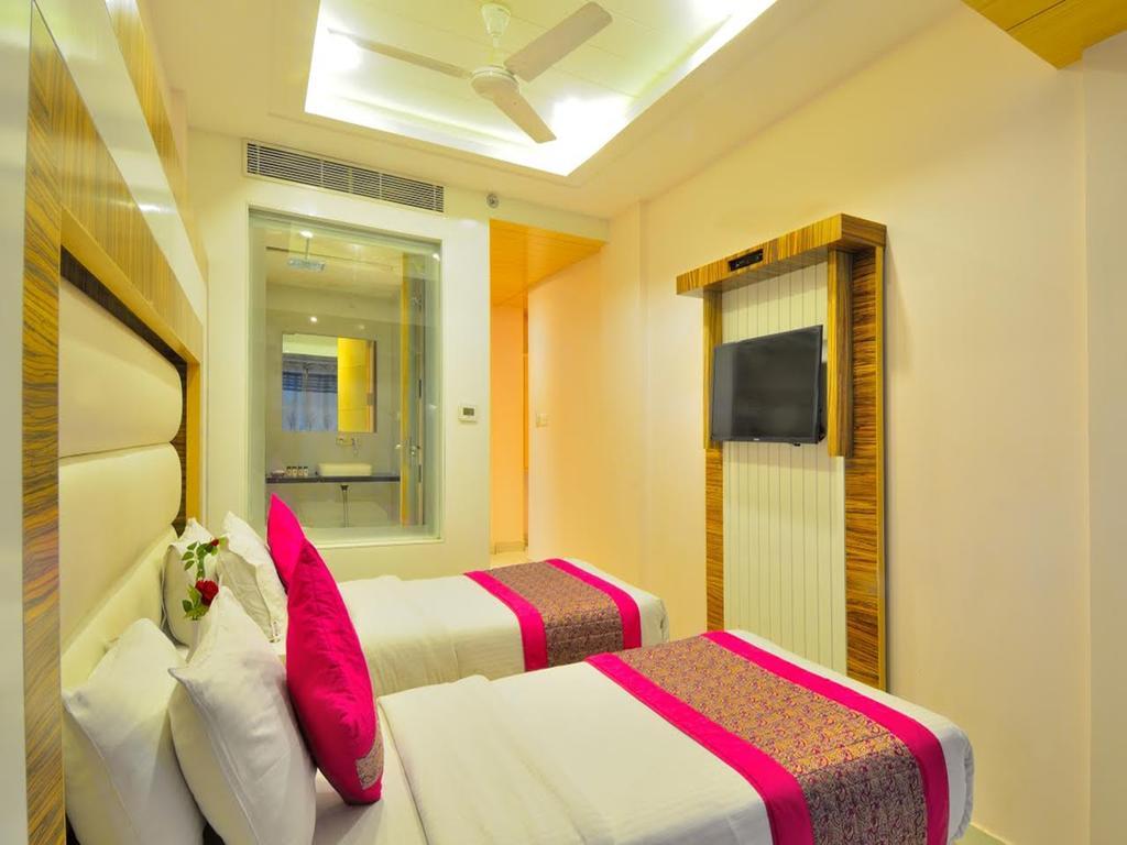 Aman Continental - 2Mins From Railway Station And 5 Mins From Metro Ξενοδοχείο Νέο Δελχί Εξωτερικό φωτογραφία